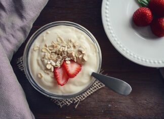 Jak się robi jogurt w Multicookerze?